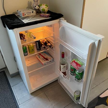 Nice And Cosy Apartment อัลบอร์ ภายนอก รูปภาพ