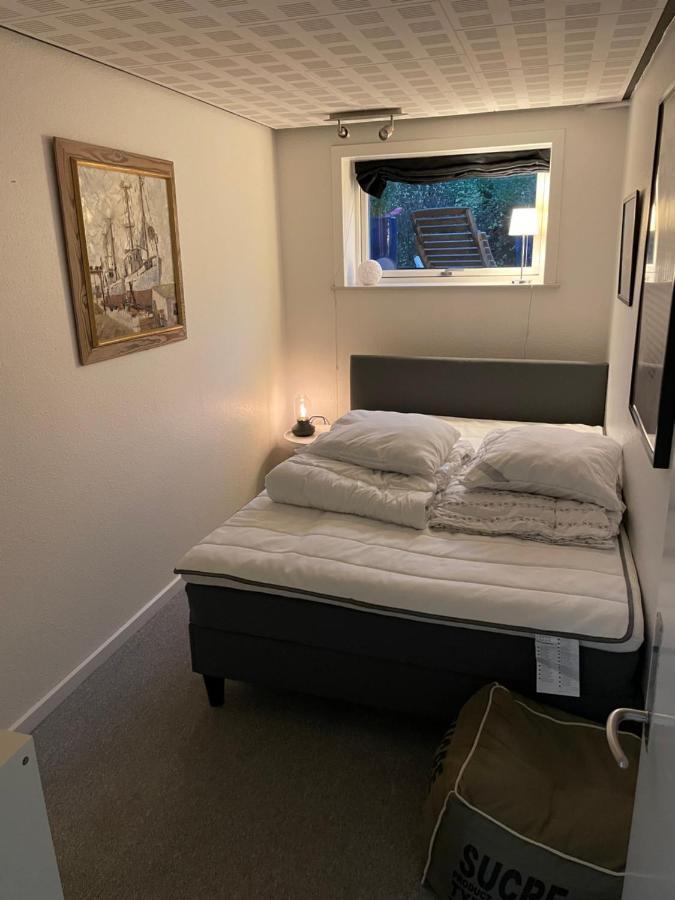 Nice And Cosy Apartment อัลบอร์ ภายนอก รูปภาพ